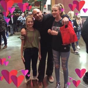 Meet your Posher, Mark